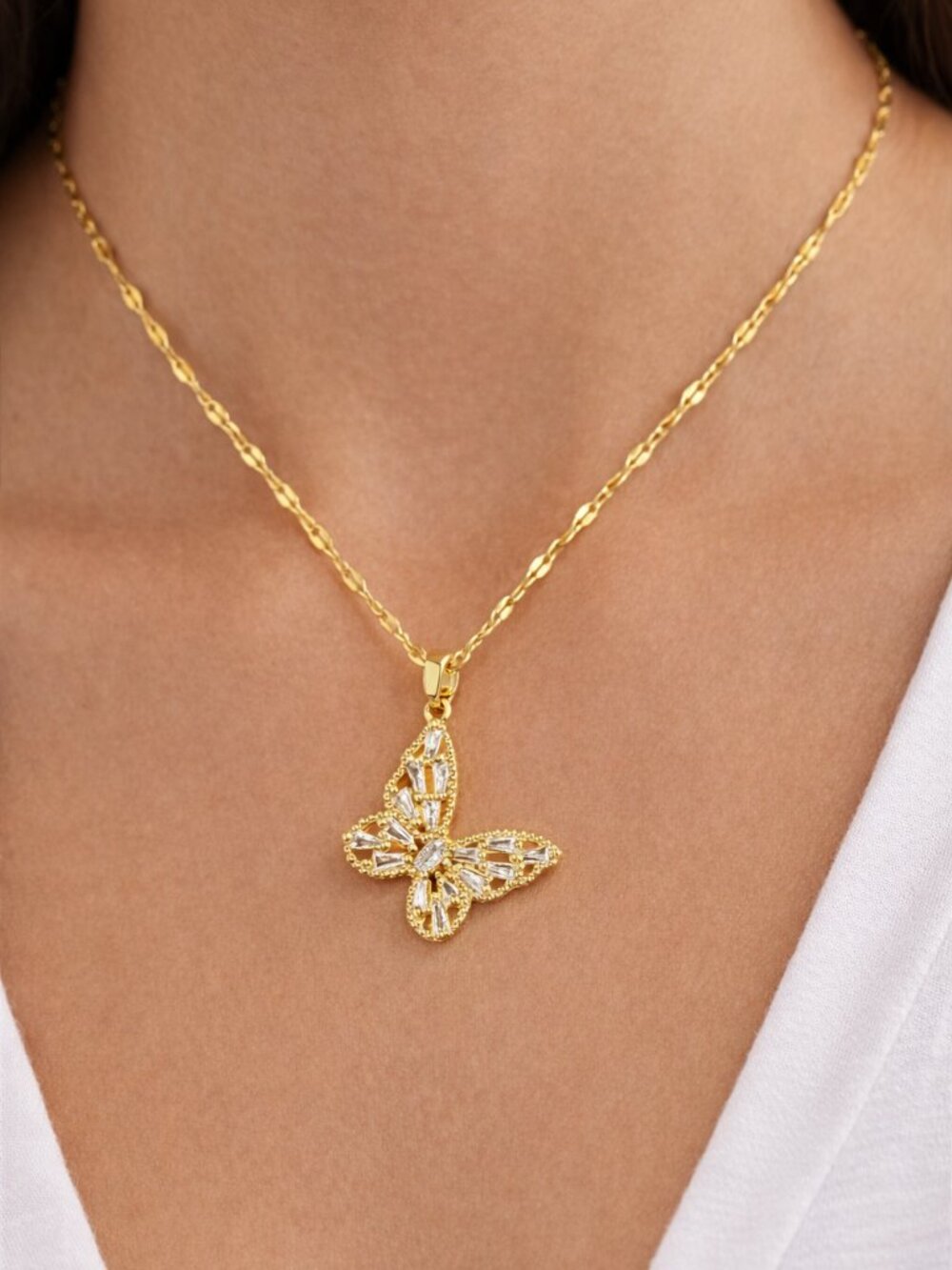 Gold Butterfly Pendant Necklace 18‑Inch Chain Sparkling Baguette Stones New